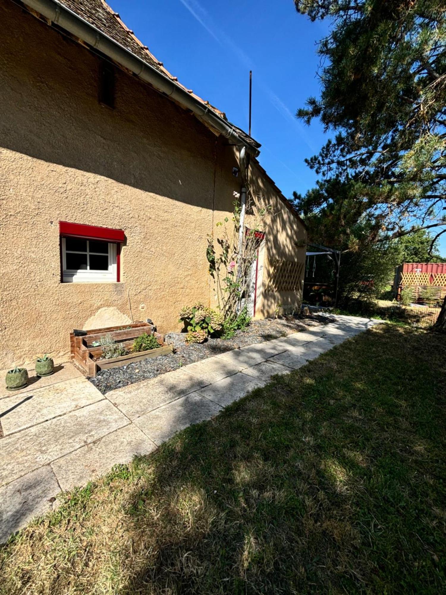 Le Gite Du Chateau Mouton Chatenoy-le-Royal Luaran gambar